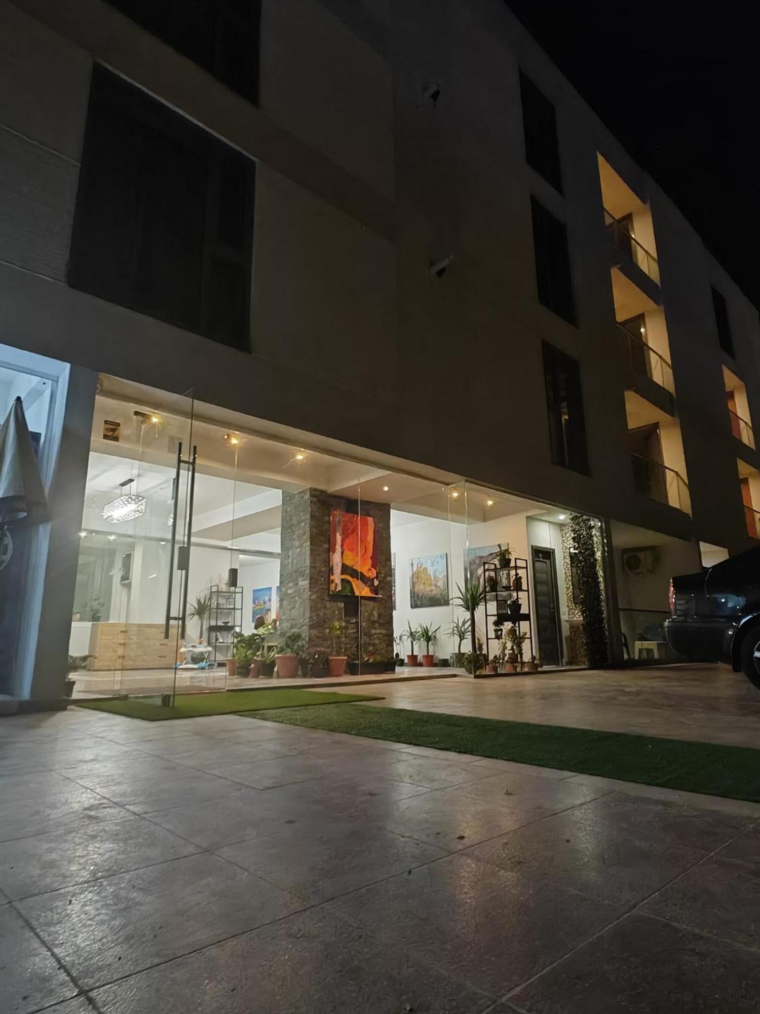 White Boutique Hotel- 데포리노드 외부 사진
