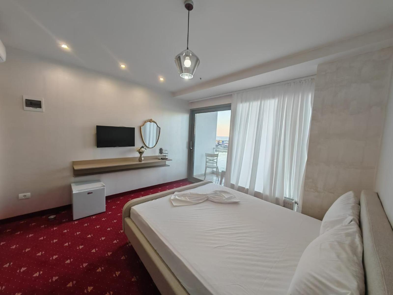 White Boutique Hotel- 데포리노드 외부 사진