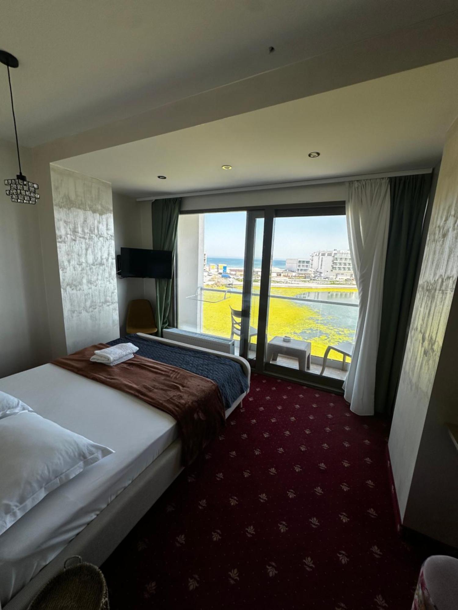 White Boutique Hotel- 데포리노드 외부 사진
