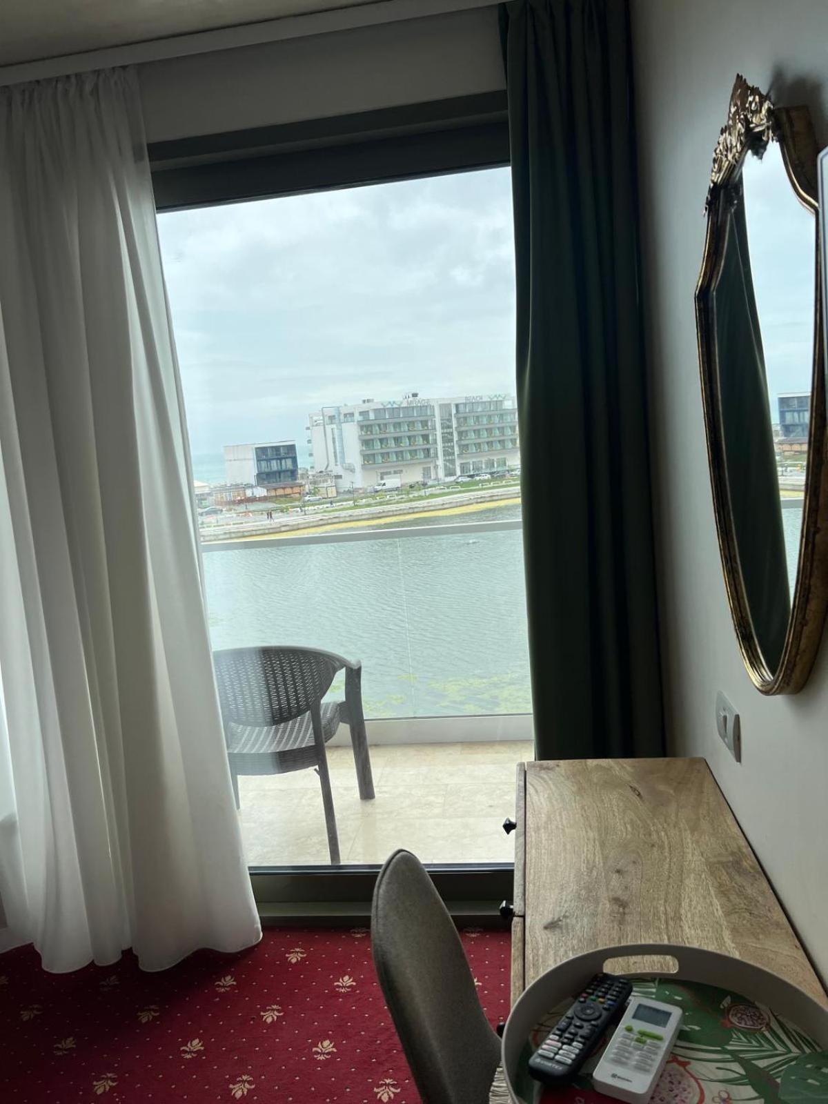 White Boutique Hotel- 데포리노드 외부 사진